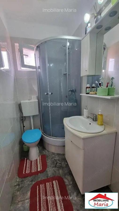 Casa solida situata semicentral cu acces auto, 159000 Euro - 10