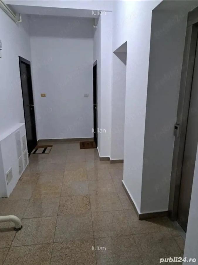 Apartament de vanzare 2 camere Jiului Sector 1 - 7