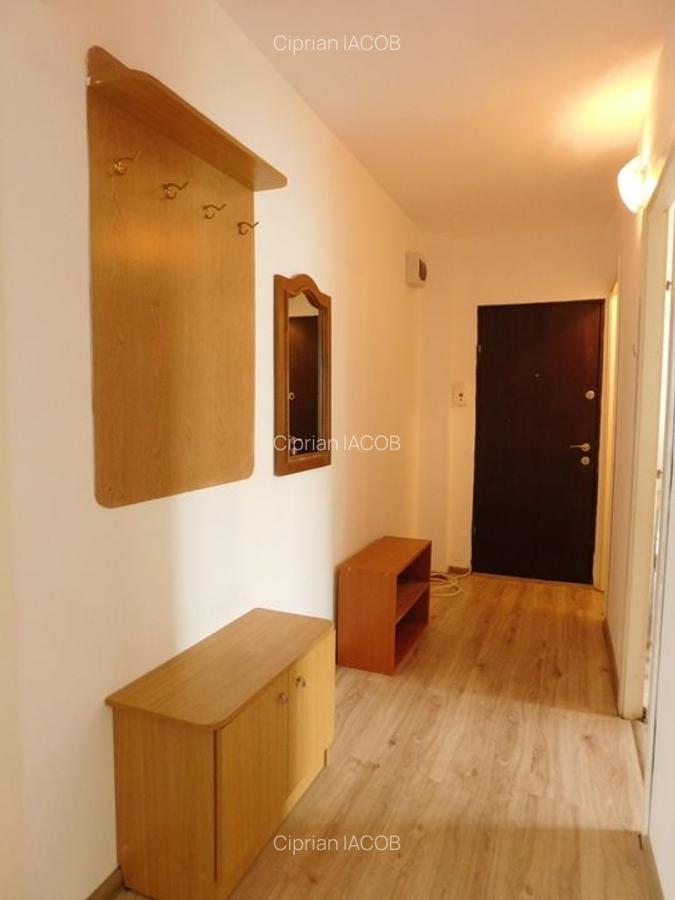 De închiriat apartament 2 camere decomandat, Zorilor - 15