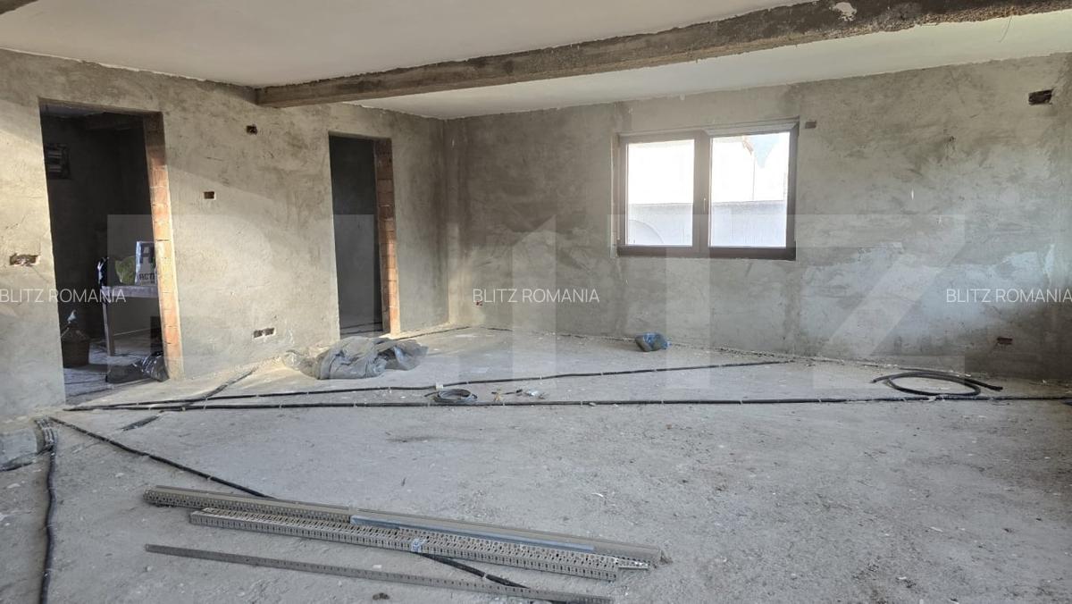 Casa cu 4 camere, 223 mp, 1330 mp teren - 3