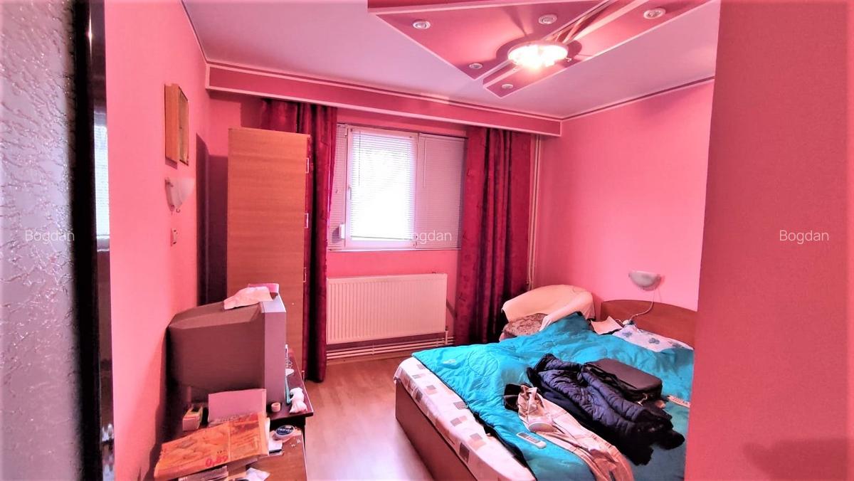 Ap. 2 dec. Micro 21, etajul 1, centrala termica - 5