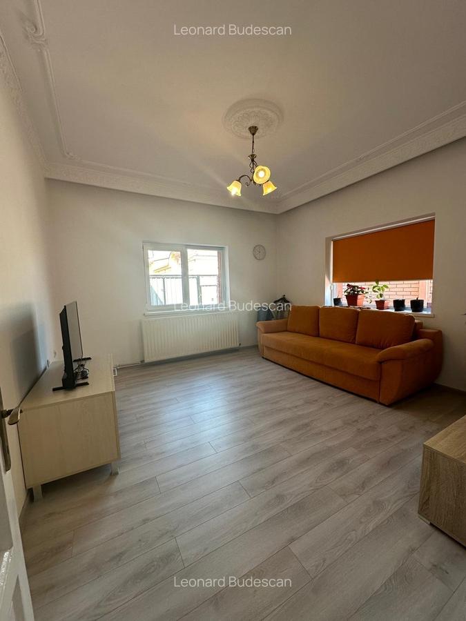 EXCLUSIVITATE! Casa 5 camere - zona Centrala -  330.000 euro - 5