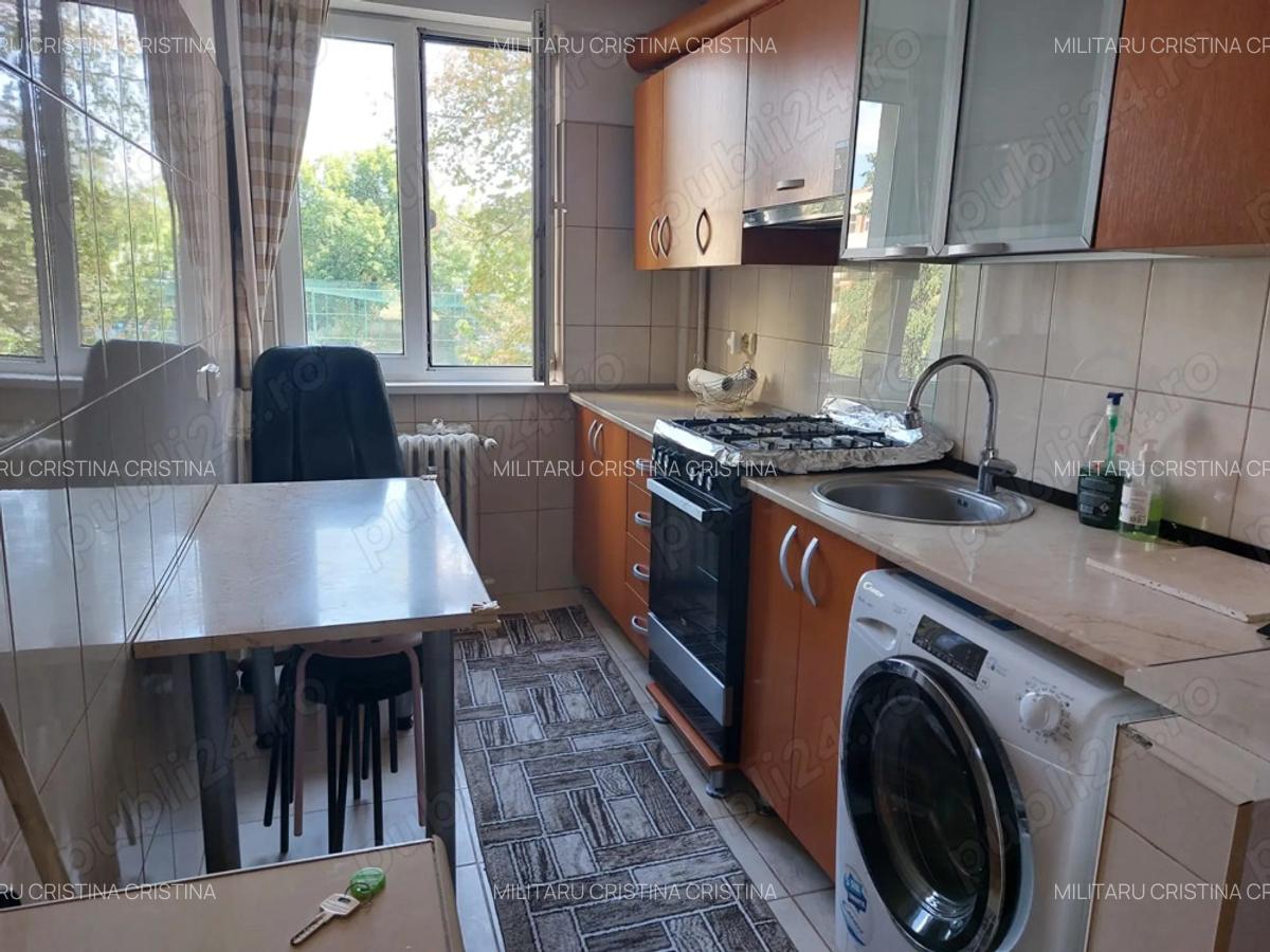 Inchiriez apartament cu 2 camere - 1