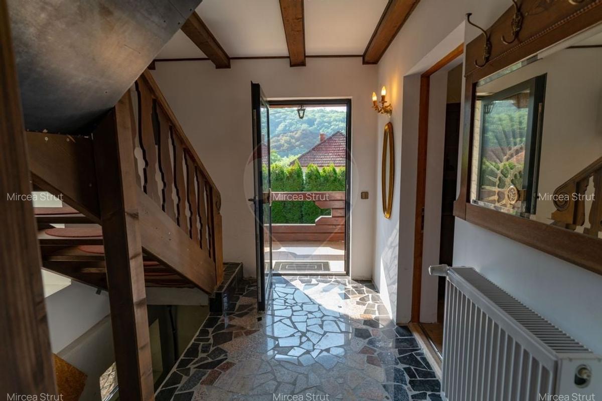 Casa / Vila noua in Soimus, jud. Hunedoara - 10