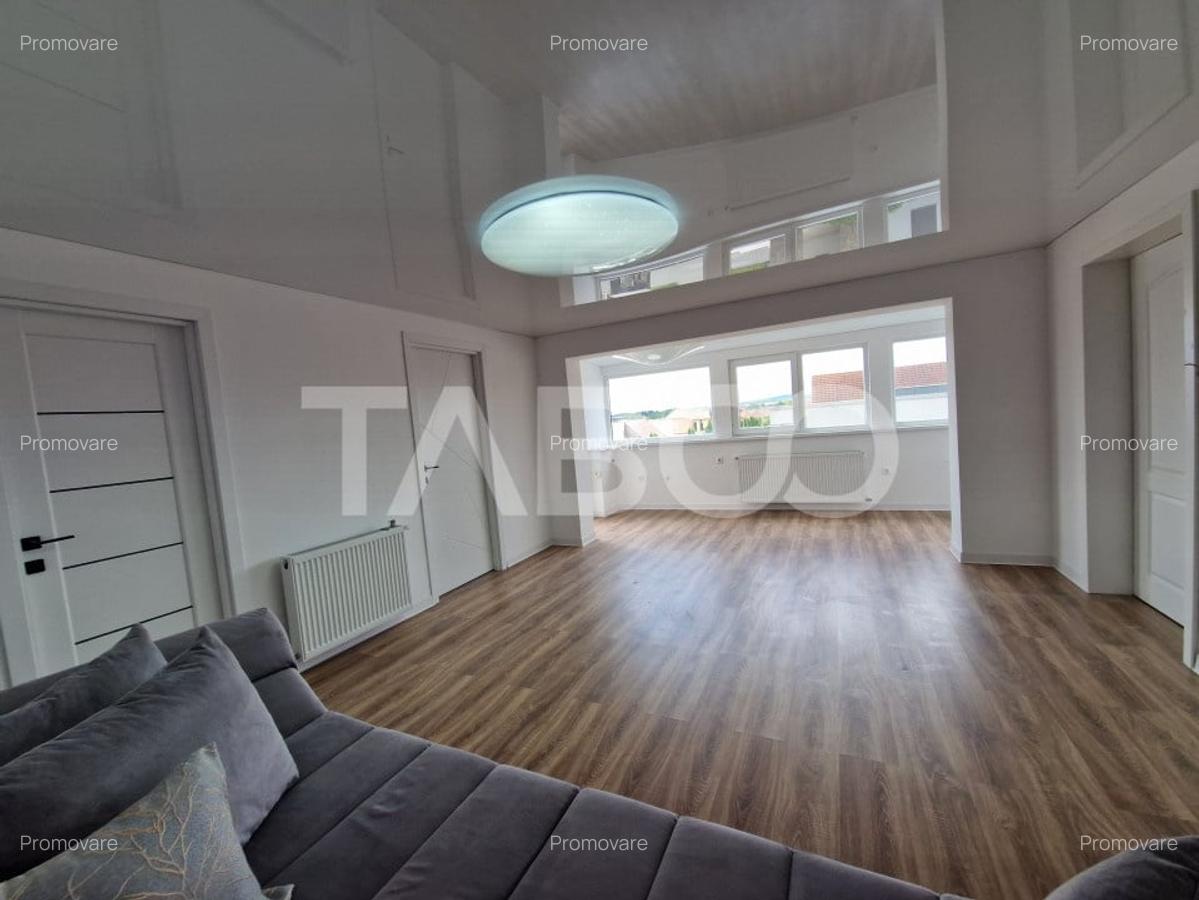 Duplex 101mp pe 2 niveluri si apartament cu intrare separata Selimbar - 1