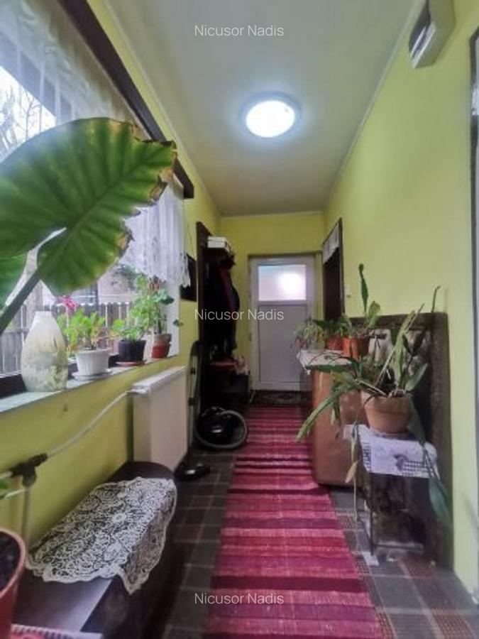 Casă de vânzare - 2