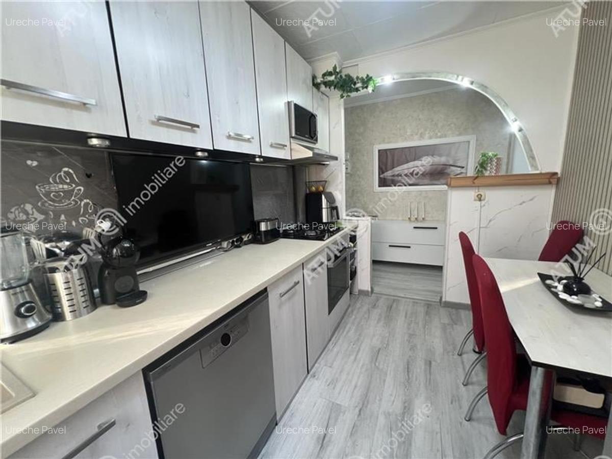 Apartament cu 3 camere decomandate si balcon etaj 2 zona Vasile Aron - 18
