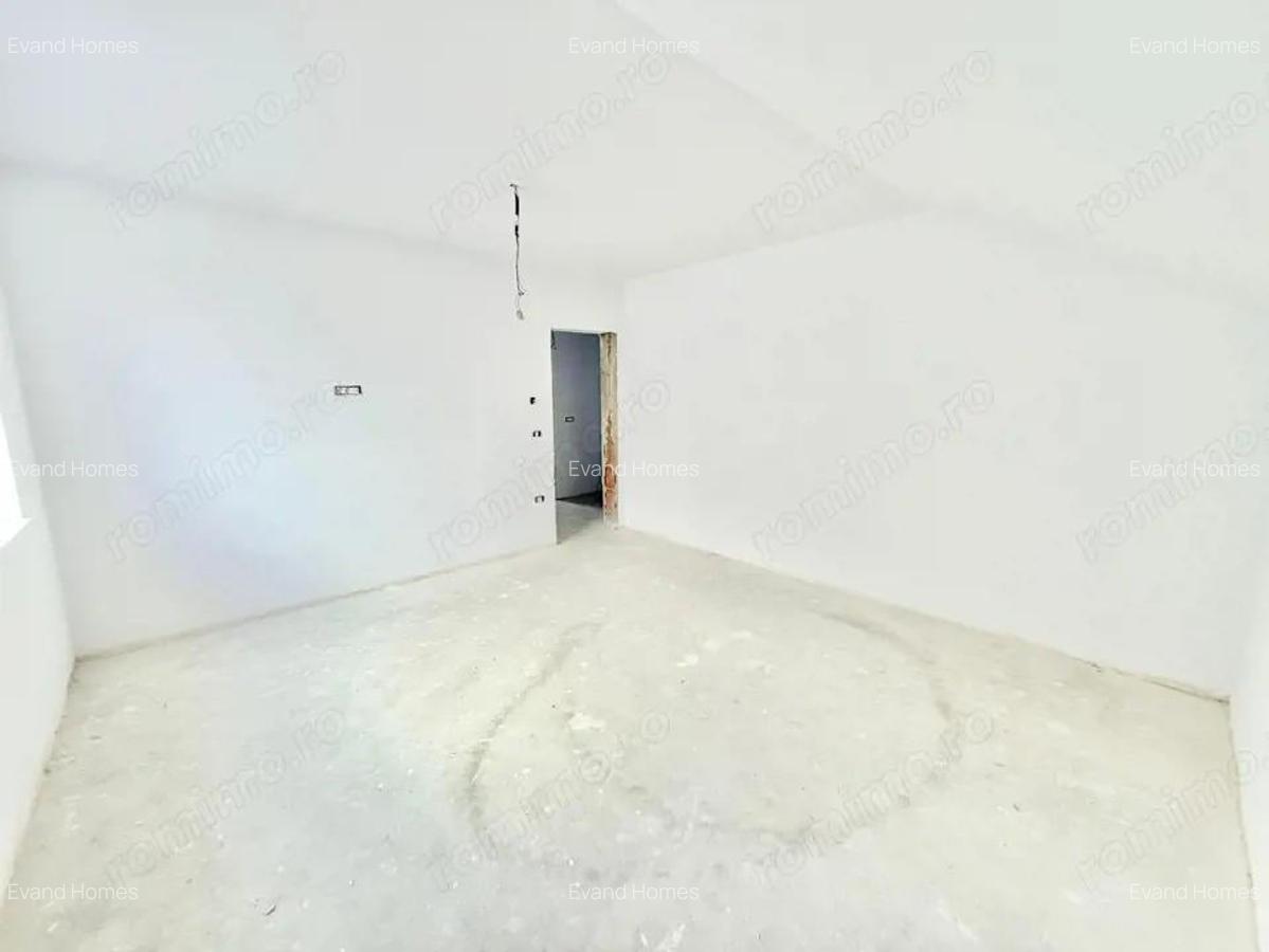 Duplex cu 4 camere si toate utilitatile - Mosnita - Drumul Boilor - 9