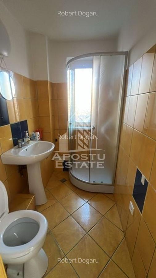 Apartament 2 camere la casa, curte comuna, in Dumbravita - 9