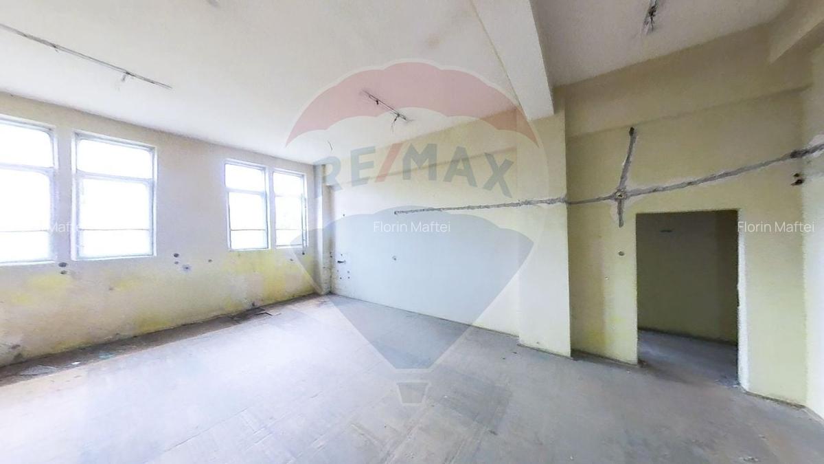 Spatiu industrial de 2060mp cu teren de 3358mp de vanzare Str Turnului - 19