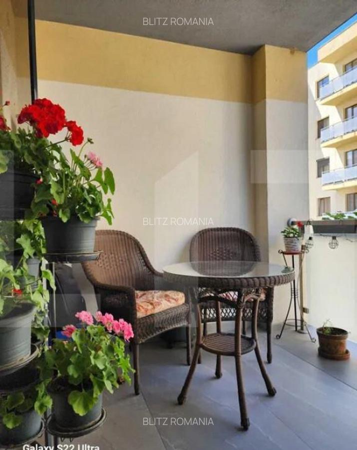 Apartament de vanzare, cu 3 camere, zona Calea Aradului, bl - 6