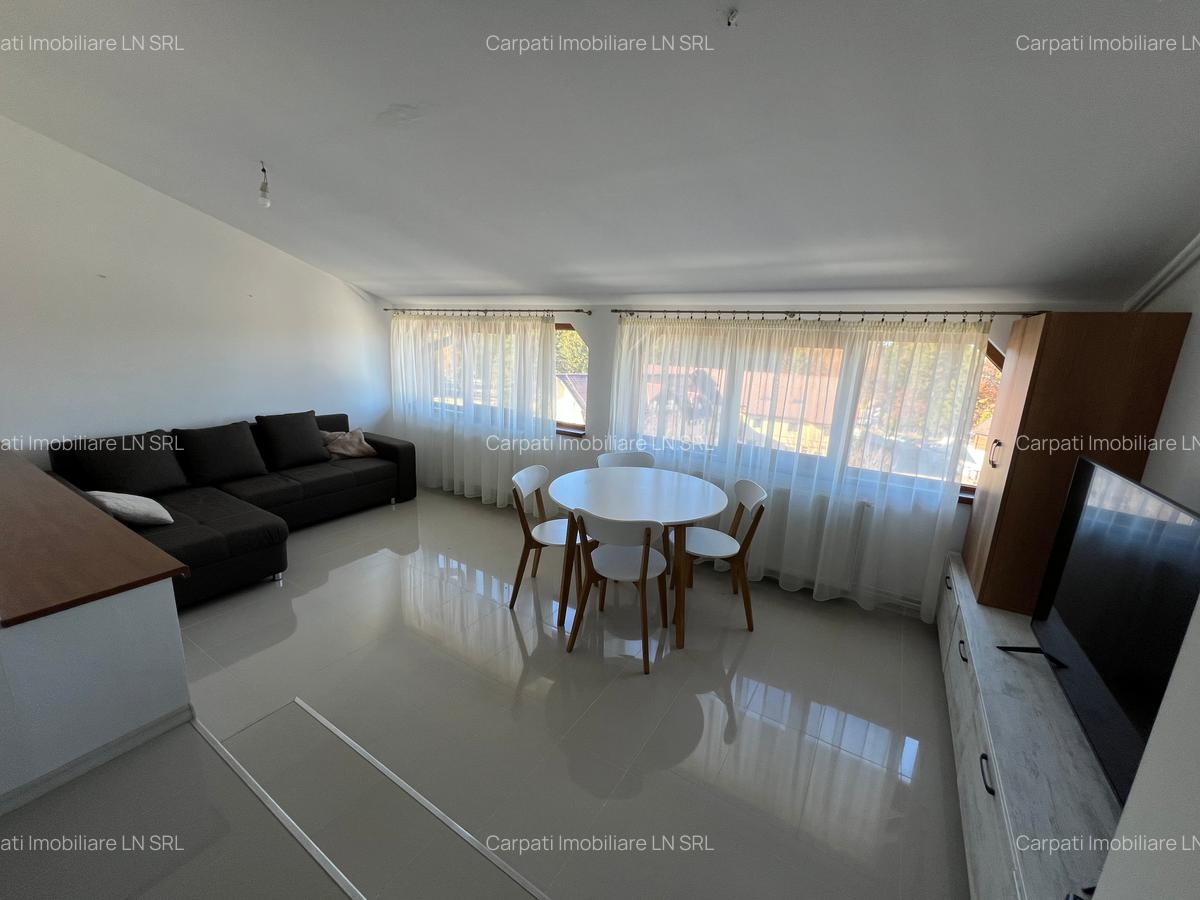 Apartament cu 6 camere decomandat, mobilat în Poiana Brașov - 2
