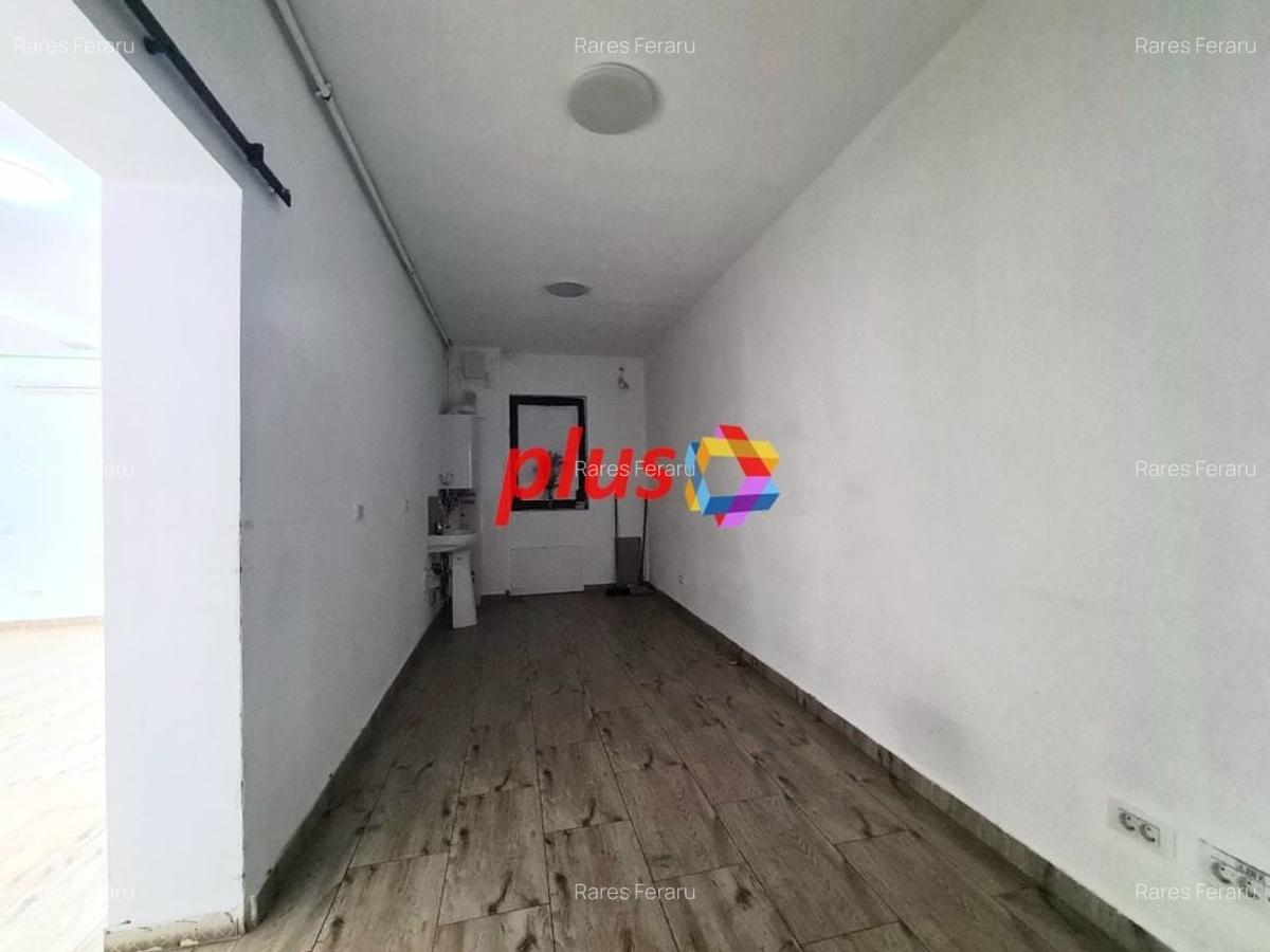 Spațiu comercial, 73 mp în Tractorul - 6