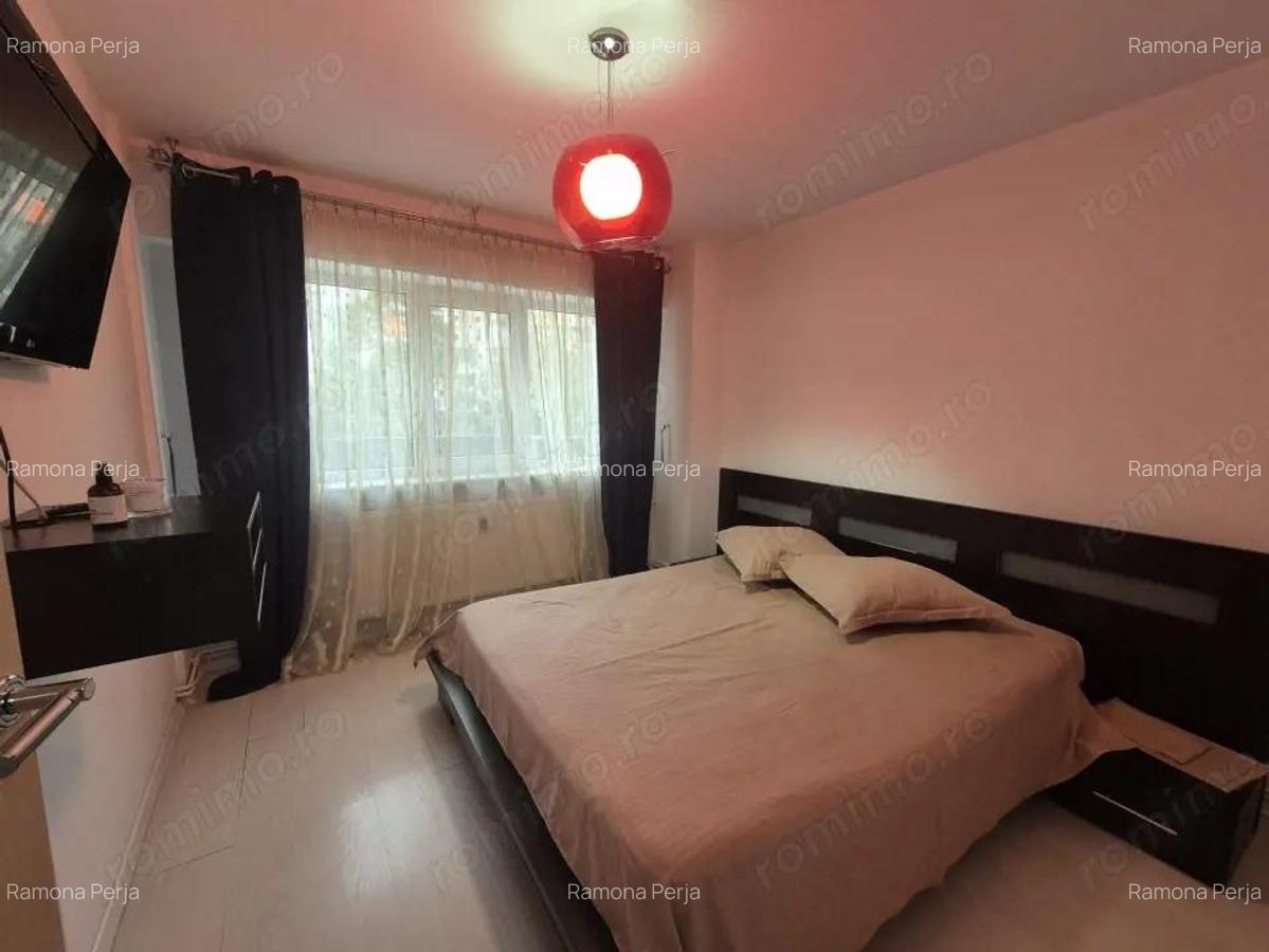 Apartament 3 camere Centru - zona Universitatii Pitesti, etaj 1 - 3