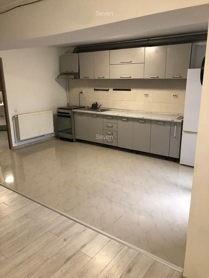 Casa - zona Piata Chiliei - 150.000 euro (Cod E2) - 2