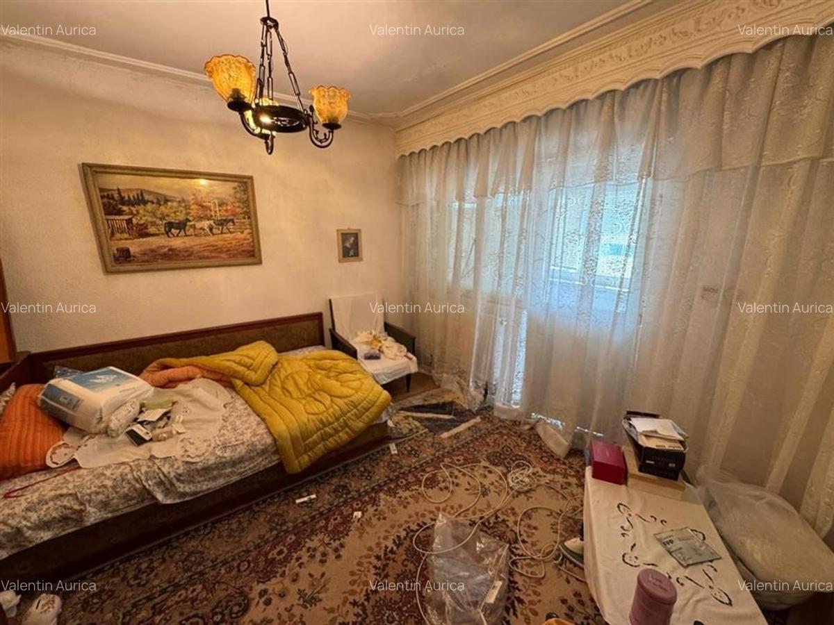 Apartament 3 camere, 70mp, etaj 4/4 cu acoperis, zona Casa de Cultura - 6