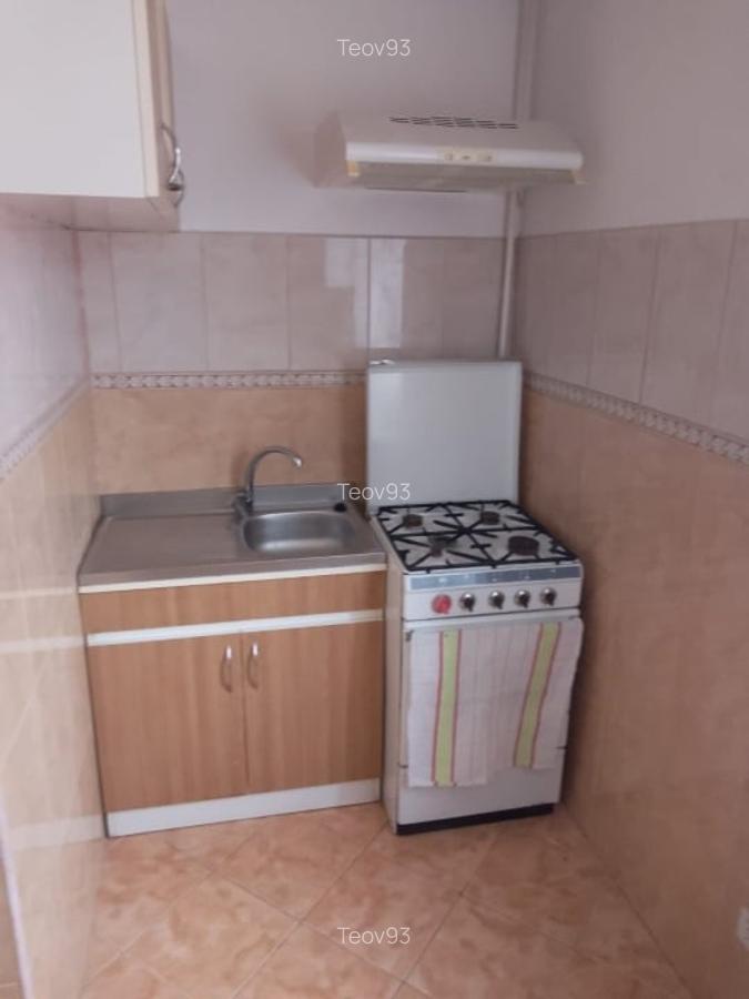 Apartament Piatra Neamt, zona ITM, 3 camere decomandate, centrala proprie - 6
