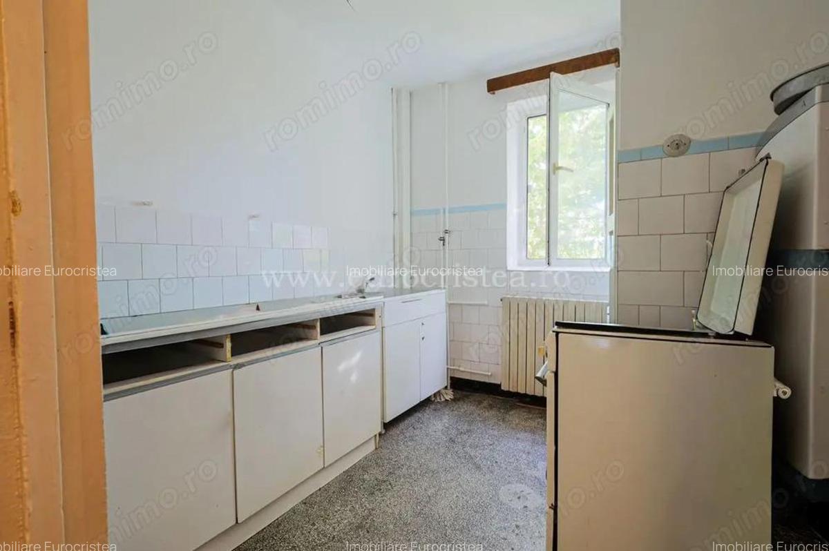 Apartament 2 camere de vanzare in centrul Mangaliei la doar ca?iva pa?i de mare ?i Portul Turistic - 3