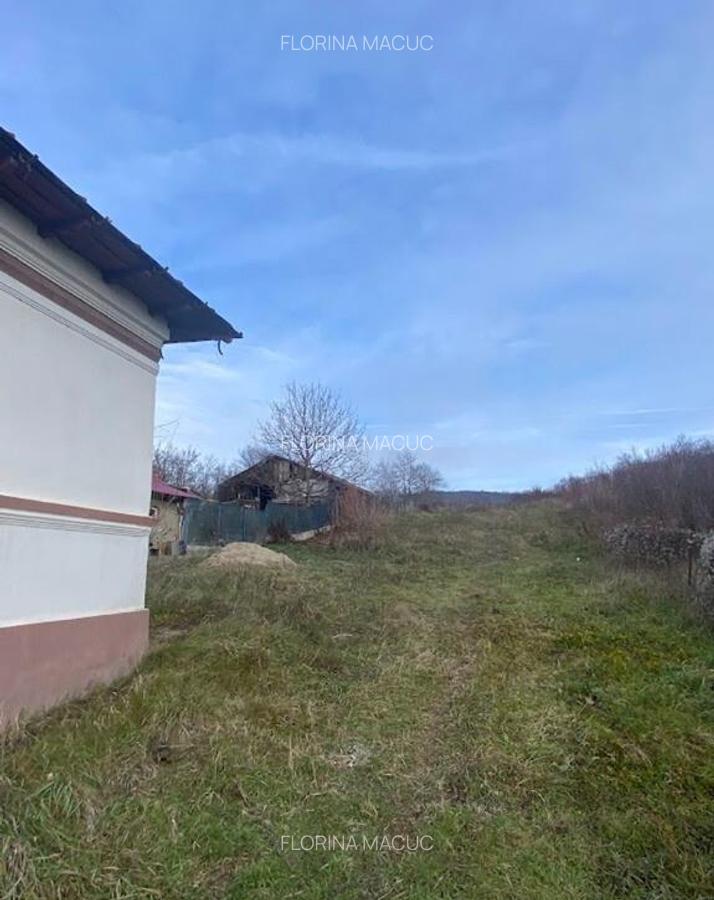 Casa in Calinesti, 2600 mp teren intravilan, 69500 euro - 5