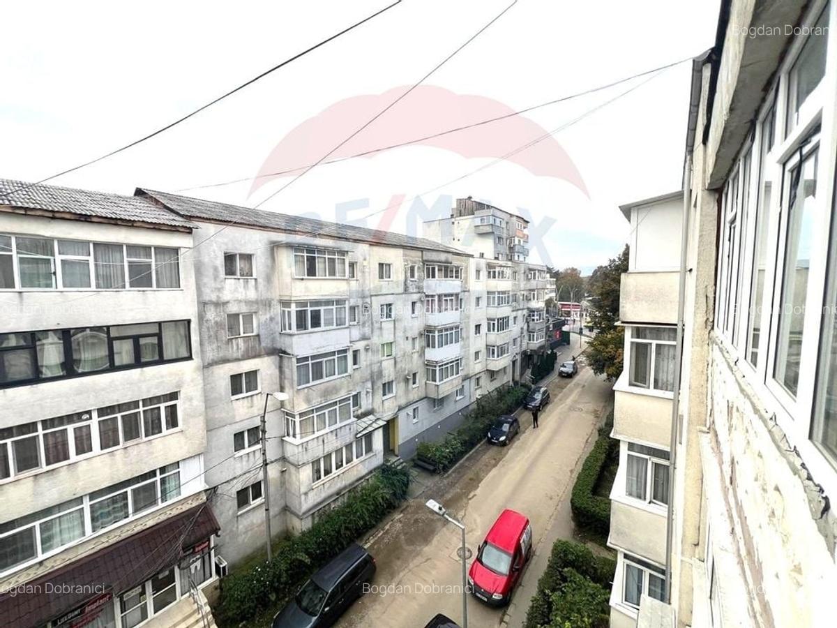 Apartament cu 3 camere decomandate de vanzare in zona Republicii - 10