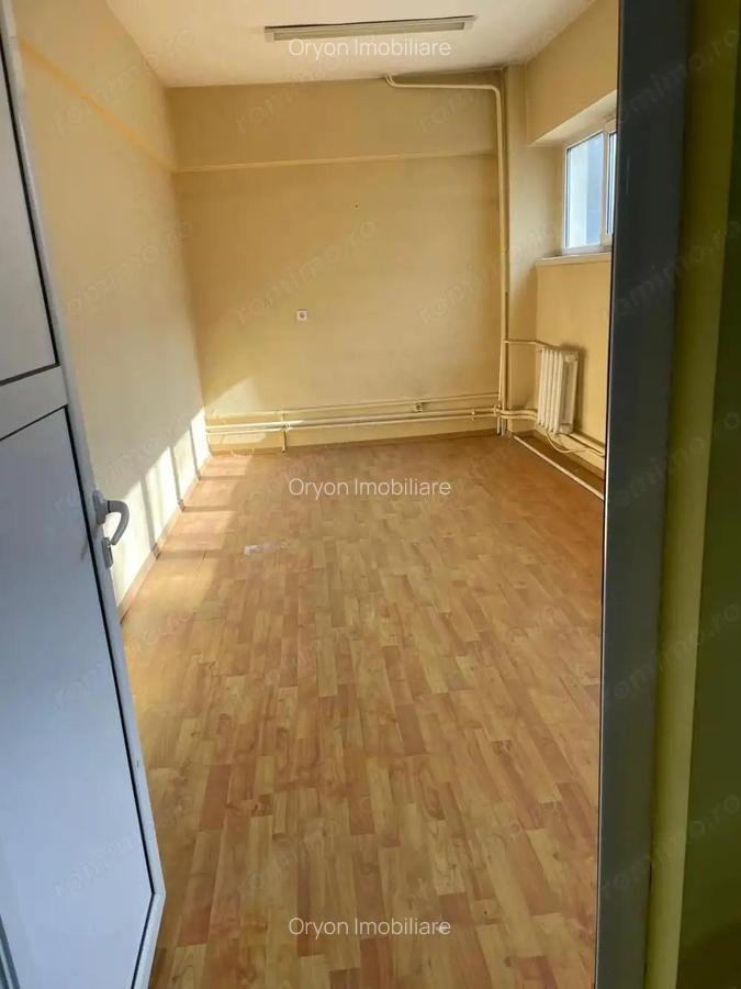 Spa?ii birouri P + 2, zona centrala - 5