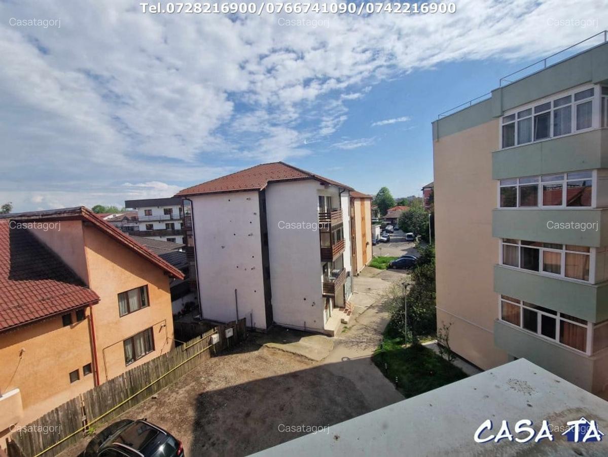 Apartament 2 camere, situat in Targu Jiu, Aleea Unirii - 13