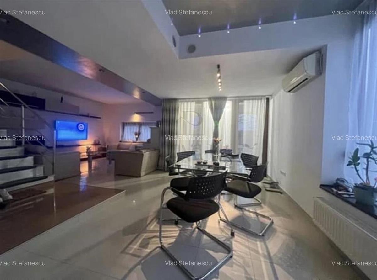 TORONTALULUI - Triplex - Garaj - 4 Camere - 384 mp Teren - 2