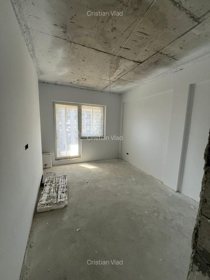 Apartament cu 3 camere decomandat în Militari - 9