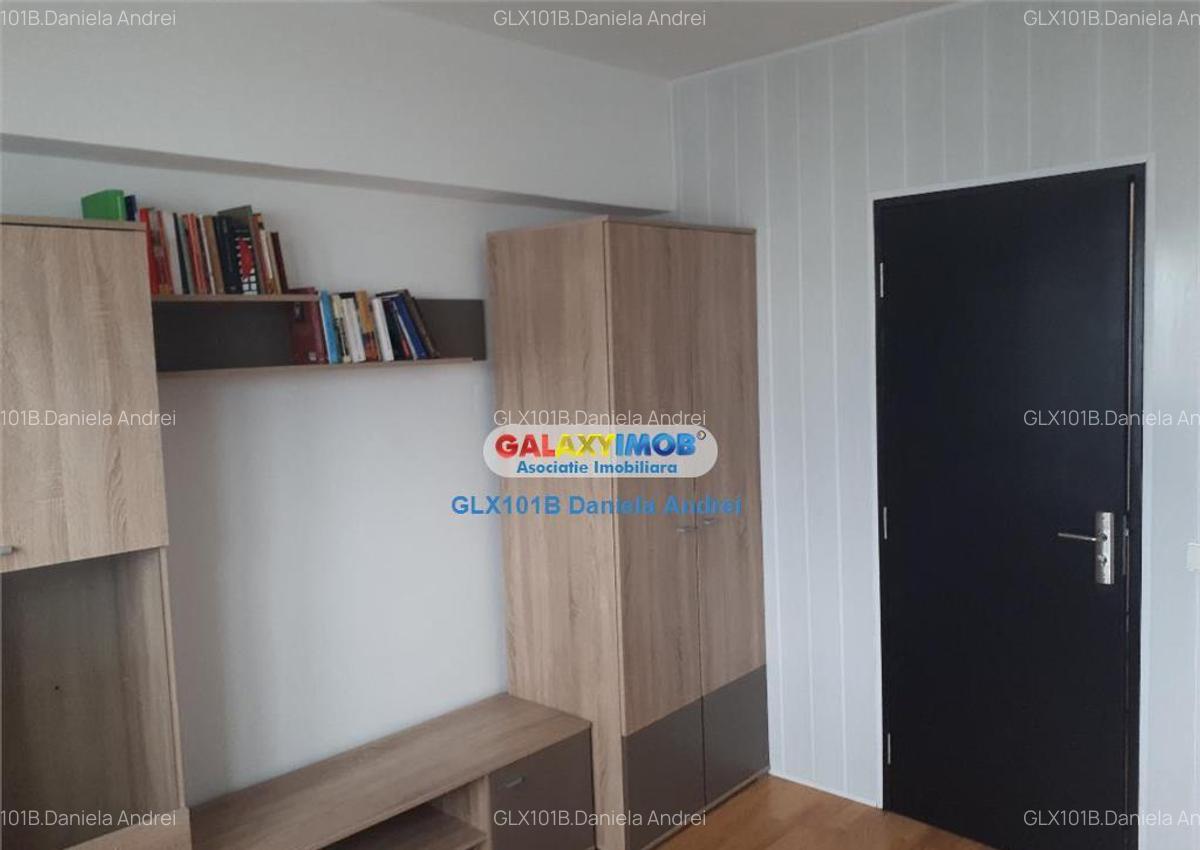 De :APARTAMENT 2 CAMERE, bloc 1985, Piata Victoriei 160000 e - 3