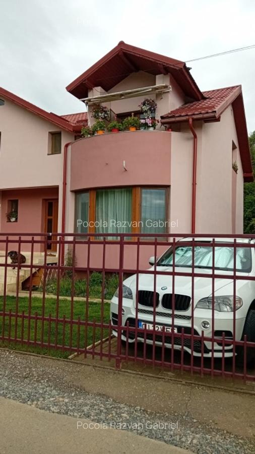 Duplex cu 6 camere,222mp,teren 444mp,terasa,parcare,Zona Baciu - 4 Duplex cu 6 camere,222mp,teren 444mp,terasa,parcare,Zona Baciu - 4