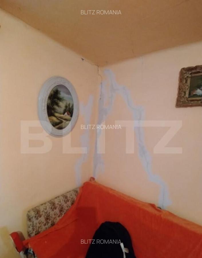 Casa de vanzare 800 mp curte, 32 mp utili, zona Exterior Sud - 7