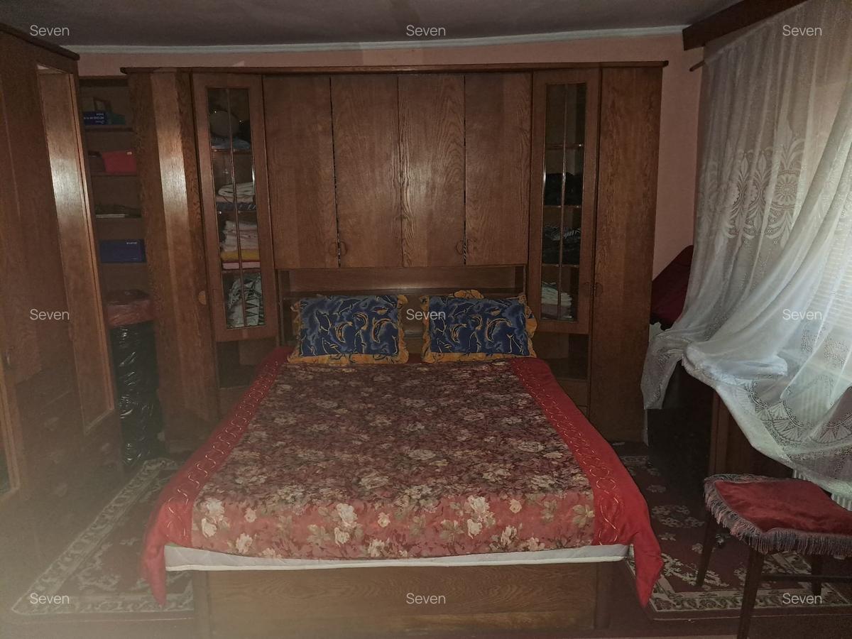 Exclusiv ! Casa 4 camere - Km.5 - 110.000 euro (Cod E2) - 7