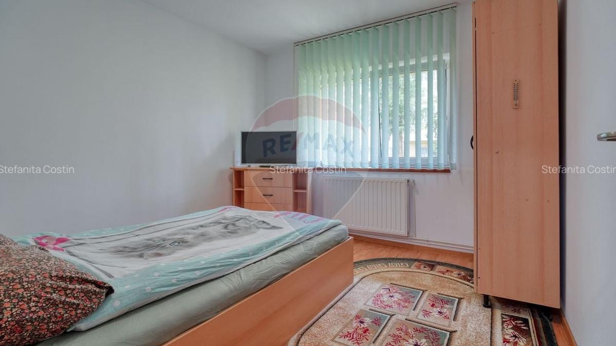 Apartament cu 3 camere de vanzare in zona Central - 9