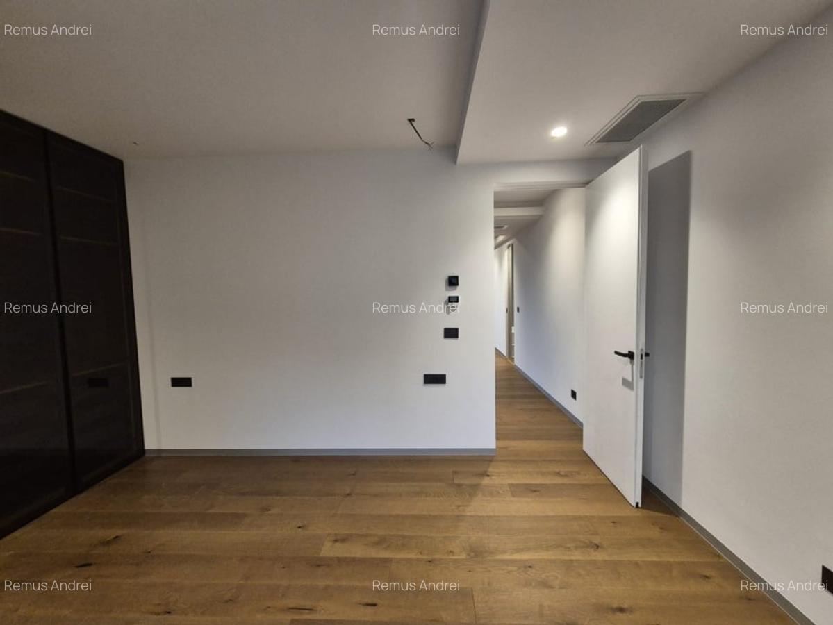 Apartament cu 2 camere decomandat în Băneasa - 10