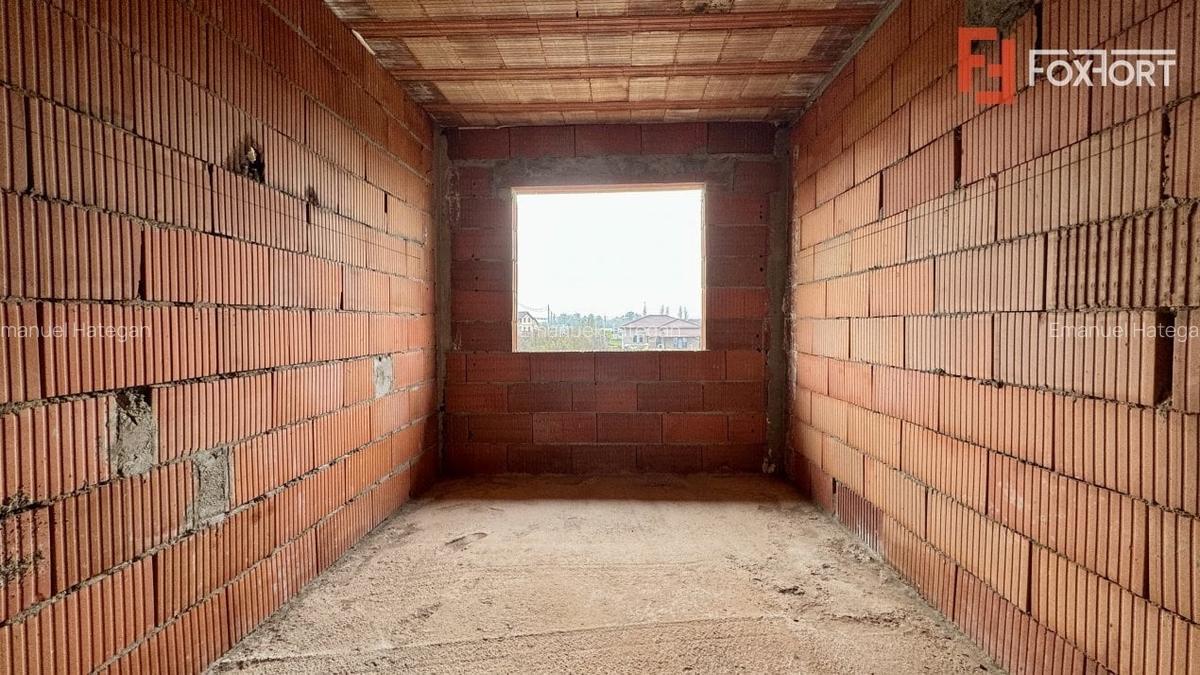 Duplex cu 3 camere in Sag, zona Manastire - 14