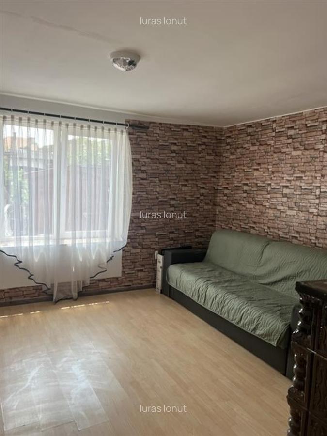 Garsonieră decomandată în Central - 1