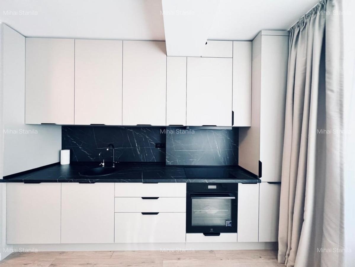 NOU / DEOSEBIT / SPATII GENEROASE / LOC PARCARE - 4