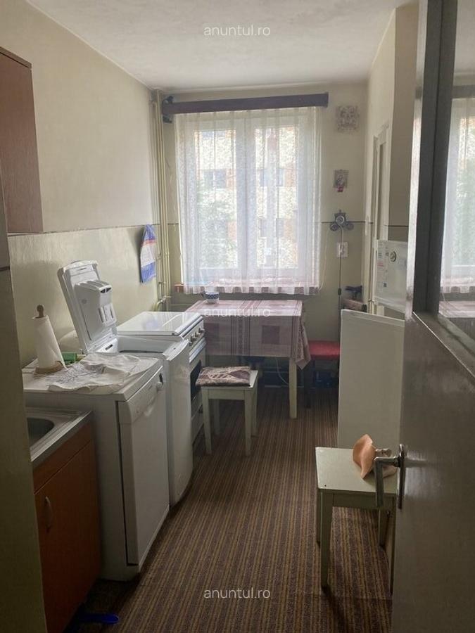 Pitesti, Exercitiu, langa liceul Ion Barbu - 4