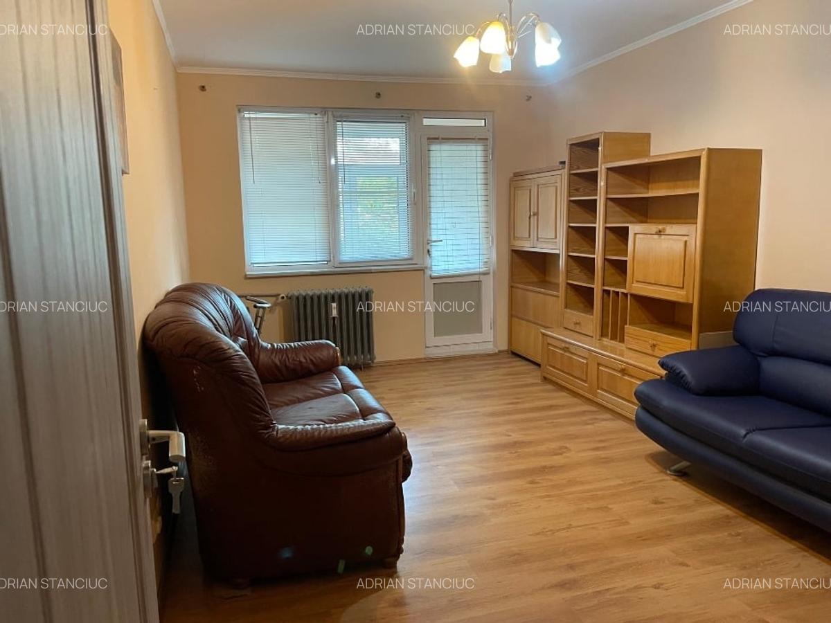 Inchiriez Apartament 3 Camere - 12