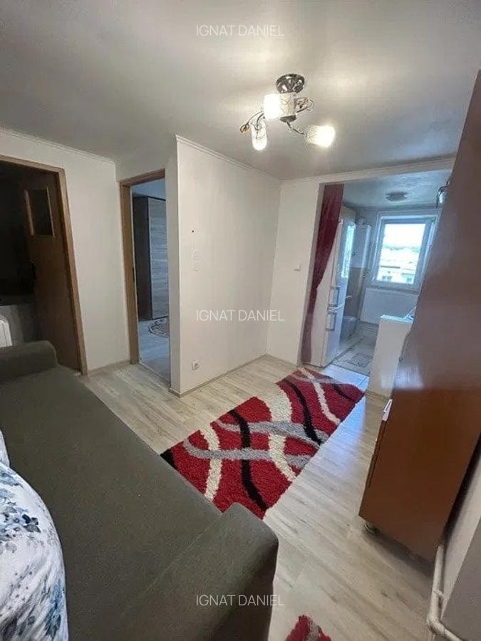 Apartament cu 2 camere, zona Canta - 2