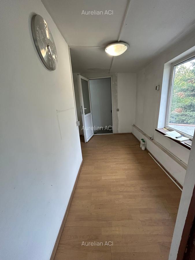 Casă cu 6 camere în Drumul Sării - 11