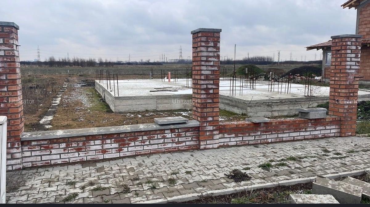 Teren de vânzare în Săcălaz cu autorizație de construcție și utilități - 2