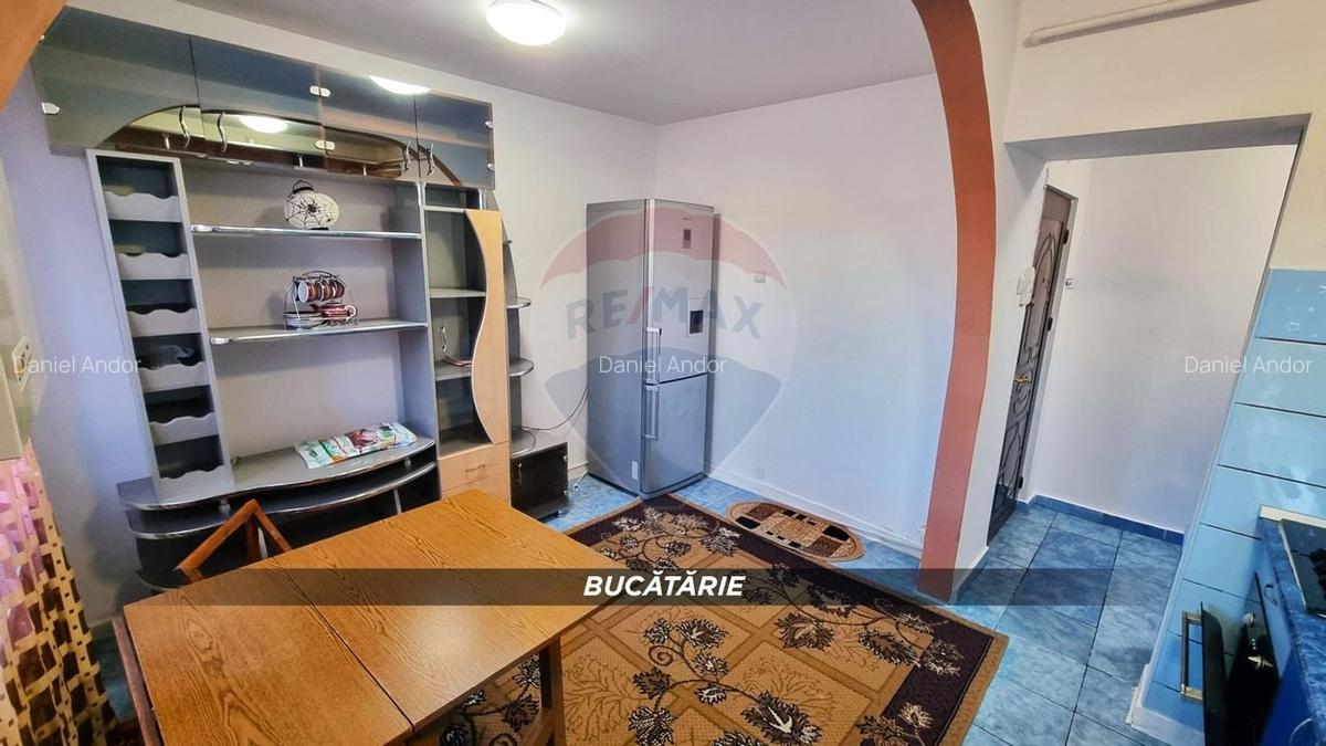 Apartament decomandat cu 2 camere de vanzare str. Cuza Voda - 3