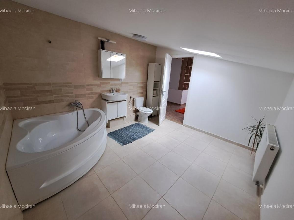 Casa individuala de inchiriat, singur in curte - 9