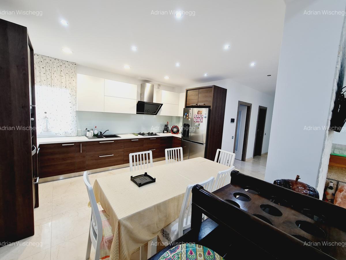 Vila de Lux cu 6 Camere | Finisaje Premium | Mobilata si Utilata - 9