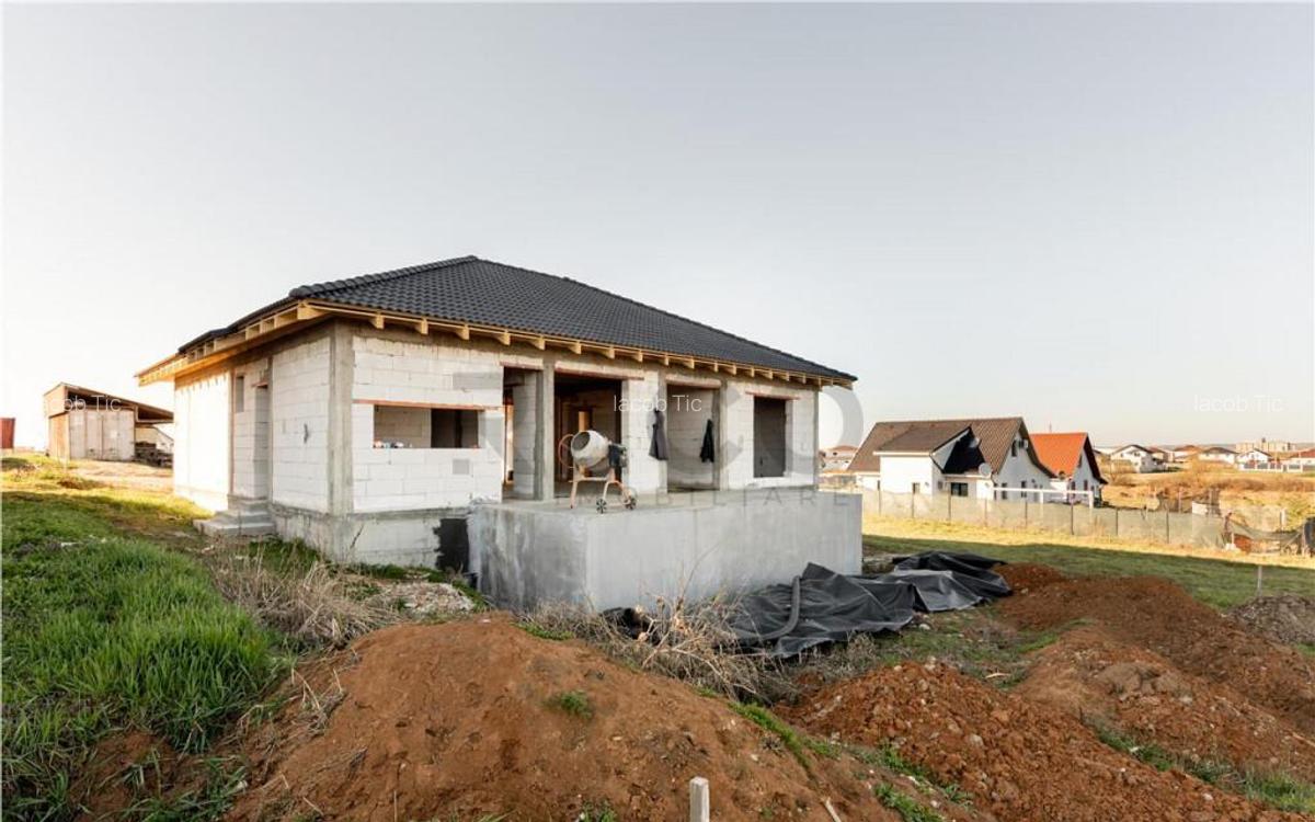 Reco, Casa la rosu Andromeda Oradea - 8