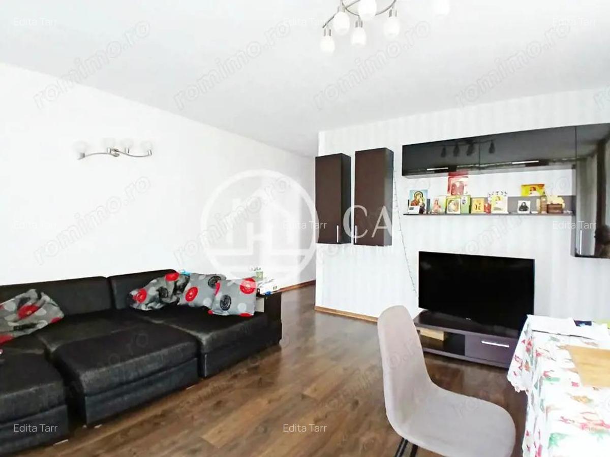 Apartament de vanzare cu 3 camere in ARED, Oradea - 2