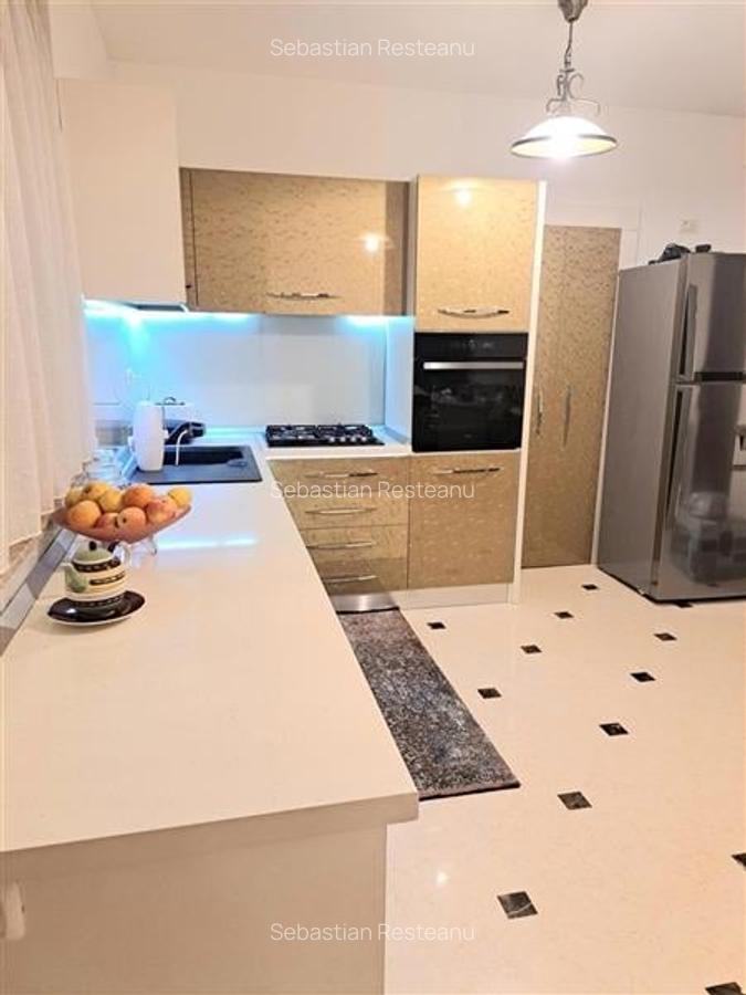 Vila Zona Turistica 7 Camere, Finisaje de Lux, Aproape de Plaja, 428 mp utili - 8