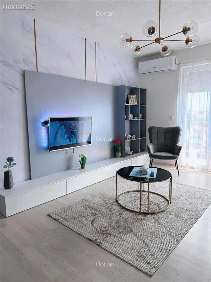 Vanzare apartament de doua camere zona Rahova - 4
