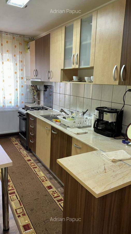 Apartament 2 camere decomandat, mobilat & utilat – Etaj 2, zona Pieței, Victoria - 1
